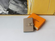 ルイヴィトン財布 LOUIS VUITTON 2025新作 財布