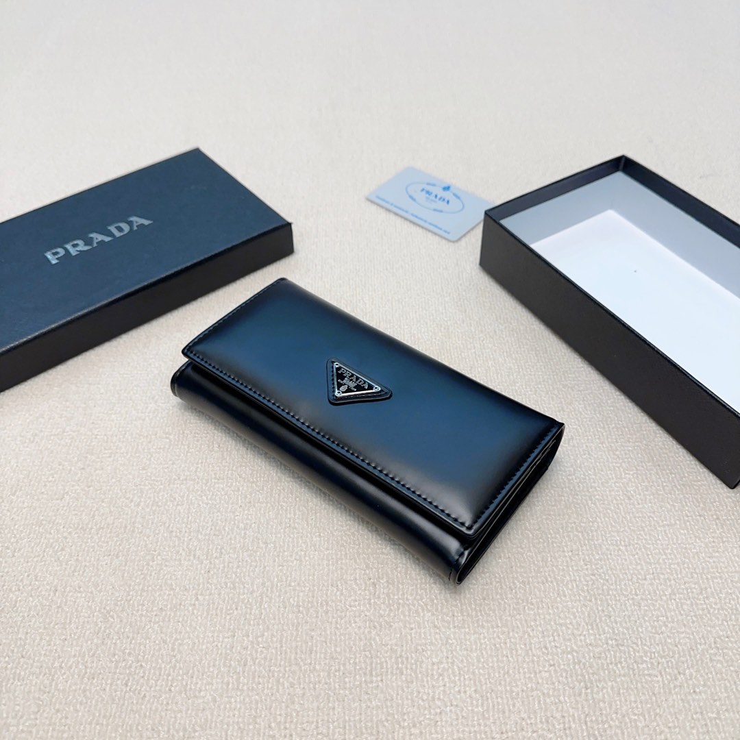 プラダ財布 PRADA 2025新作 財布