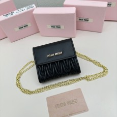 ミュウミュウ財布 Miu Miu 2025新作 財布 3512