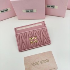 ミュウミュウ財布 Miu Miu 2025新作 財布 3514
