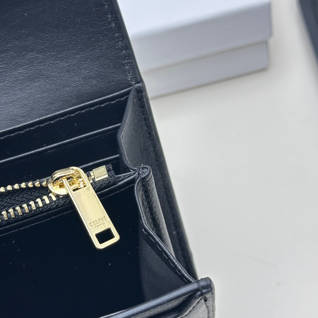 セリーヌ財布 CELINE 2025新作 財布 4776
