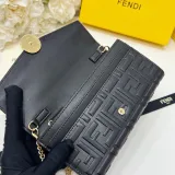 フェンディ財布 FENDI 2025新作 財布 2601