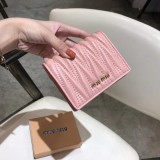 ミュウミュウ財布 Miu Miu 2025新作 財布