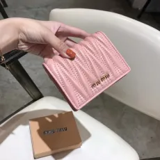 ミュウミュウ財布 Miu Miu 2025新作 財布