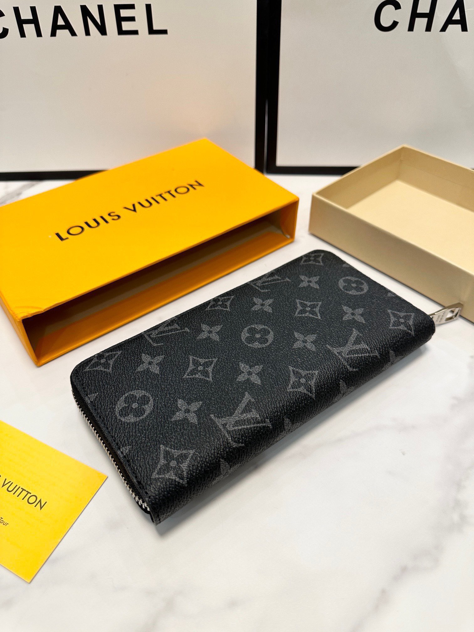 ルイヴィトン財布 LOUIS VUITTON 2025新作 財布