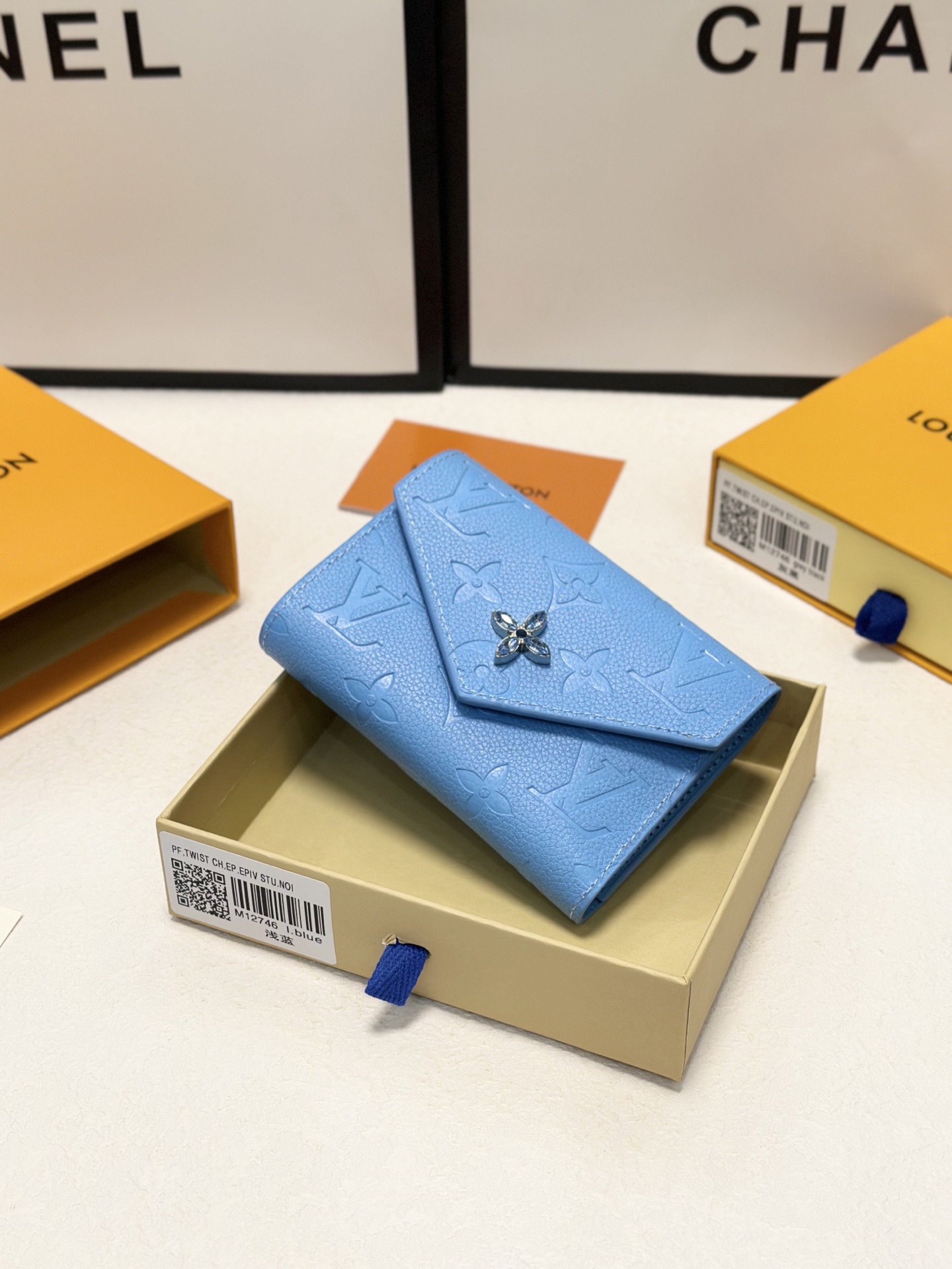 ルイヴィトン財布 LOUIS VUITTON 2025新作 財布