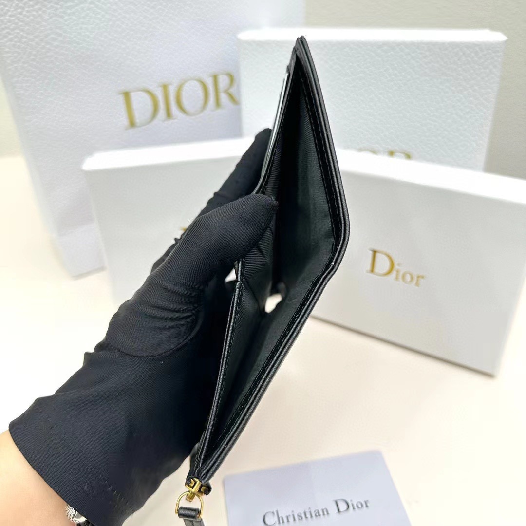 ディオール財布 DIOR 2025新作 財布 D28