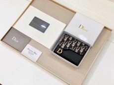 ディオール財布 DIOR 2025新作 財布 8015
