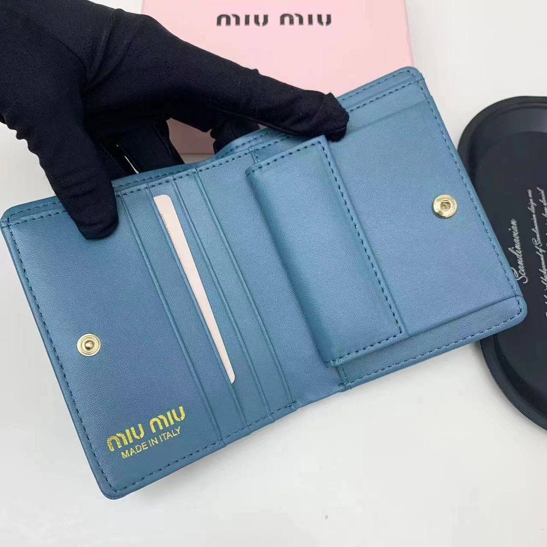 ミュウミュウ財布 Miu Miu 2025新作 財布5238