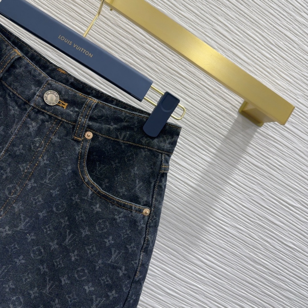 ルイヴィトン服 LOUIS VUITTON 2025新作 デニムショートパンツ