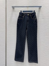 ルイヴィトン服 LOUIS VUITTON 2025新作 ジーンズ