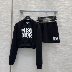 ディオール服 DIOR 2025新作 セット