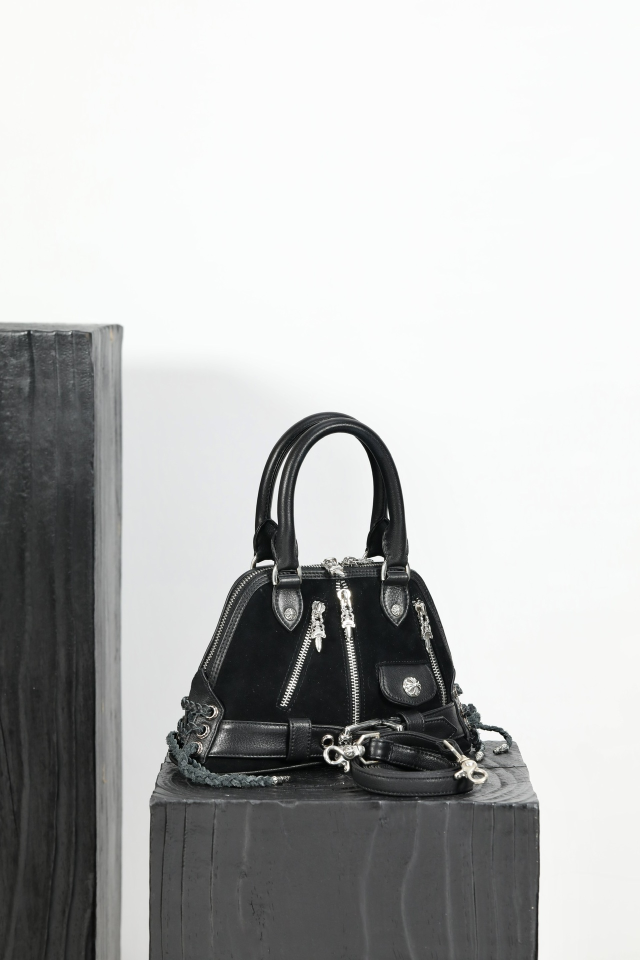 クロムハーツバッグ CHROME HEARTS 2025新作 高品質 元宝バッグ