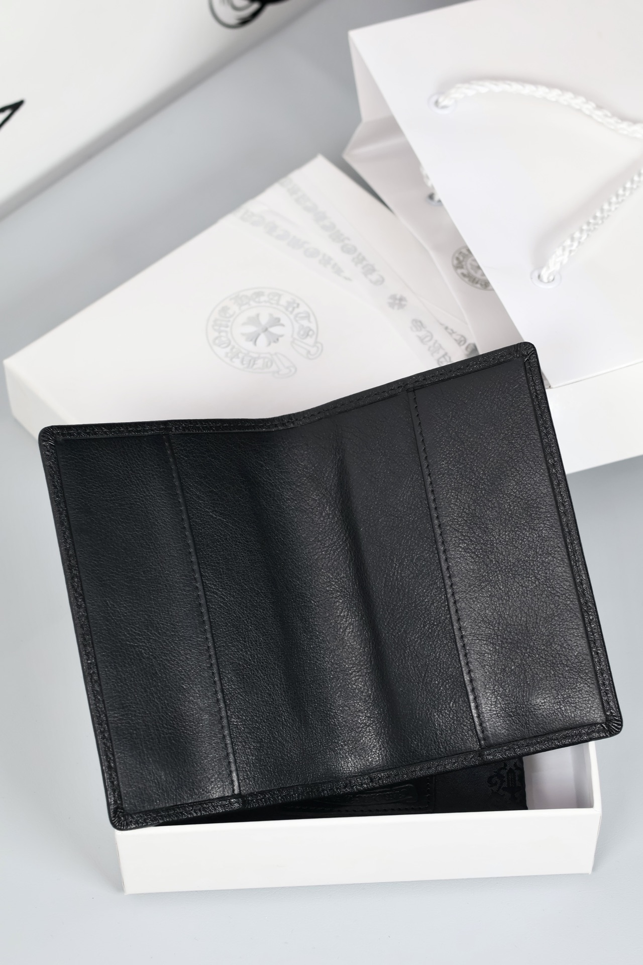 クロムハーツ財布 CHROME HEARTS 2025新作 高品質 パスポートホルダー