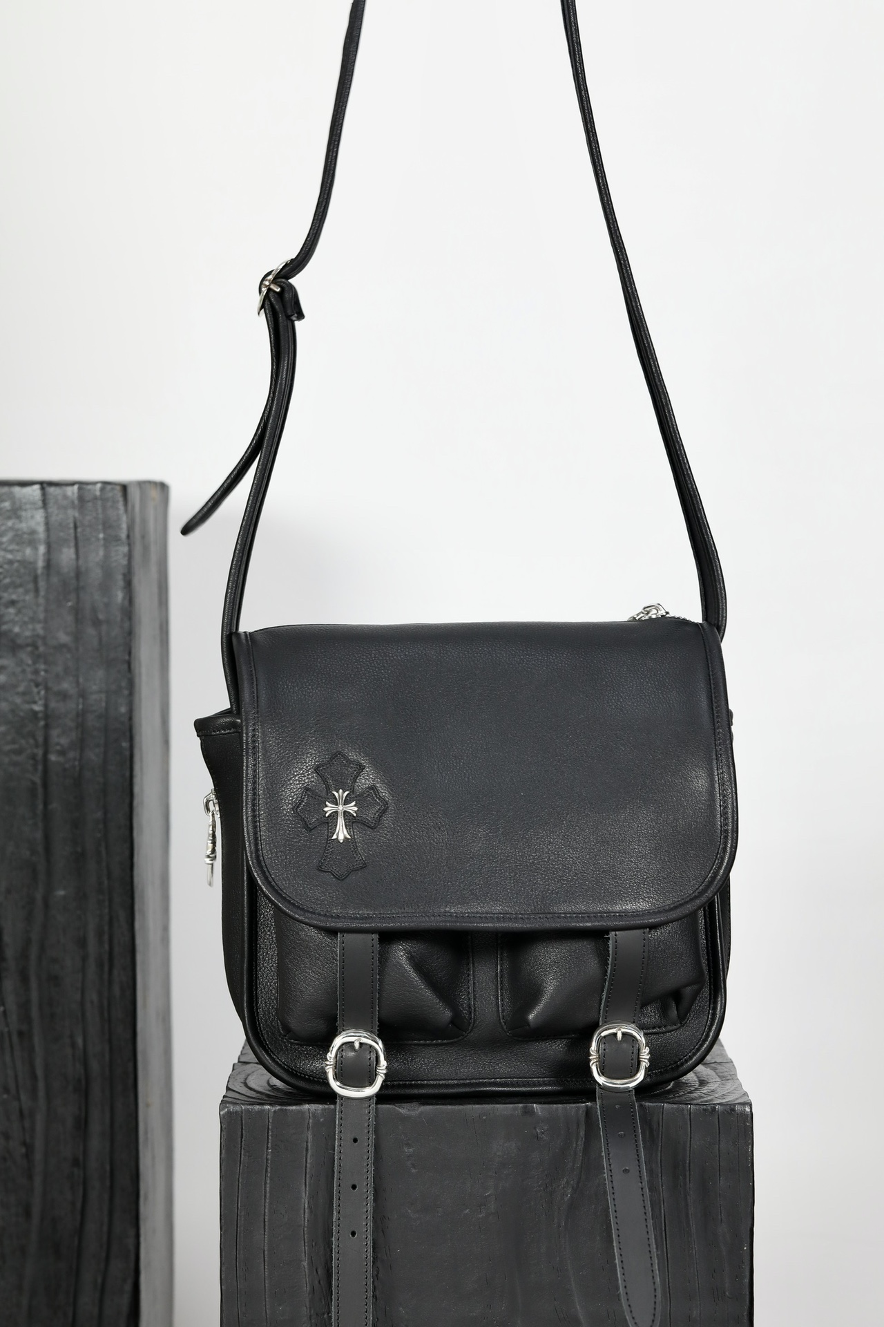 クロムハーツバッグ CHROME HEARTS 2025新作 高品質 メッセンジャーバッグ