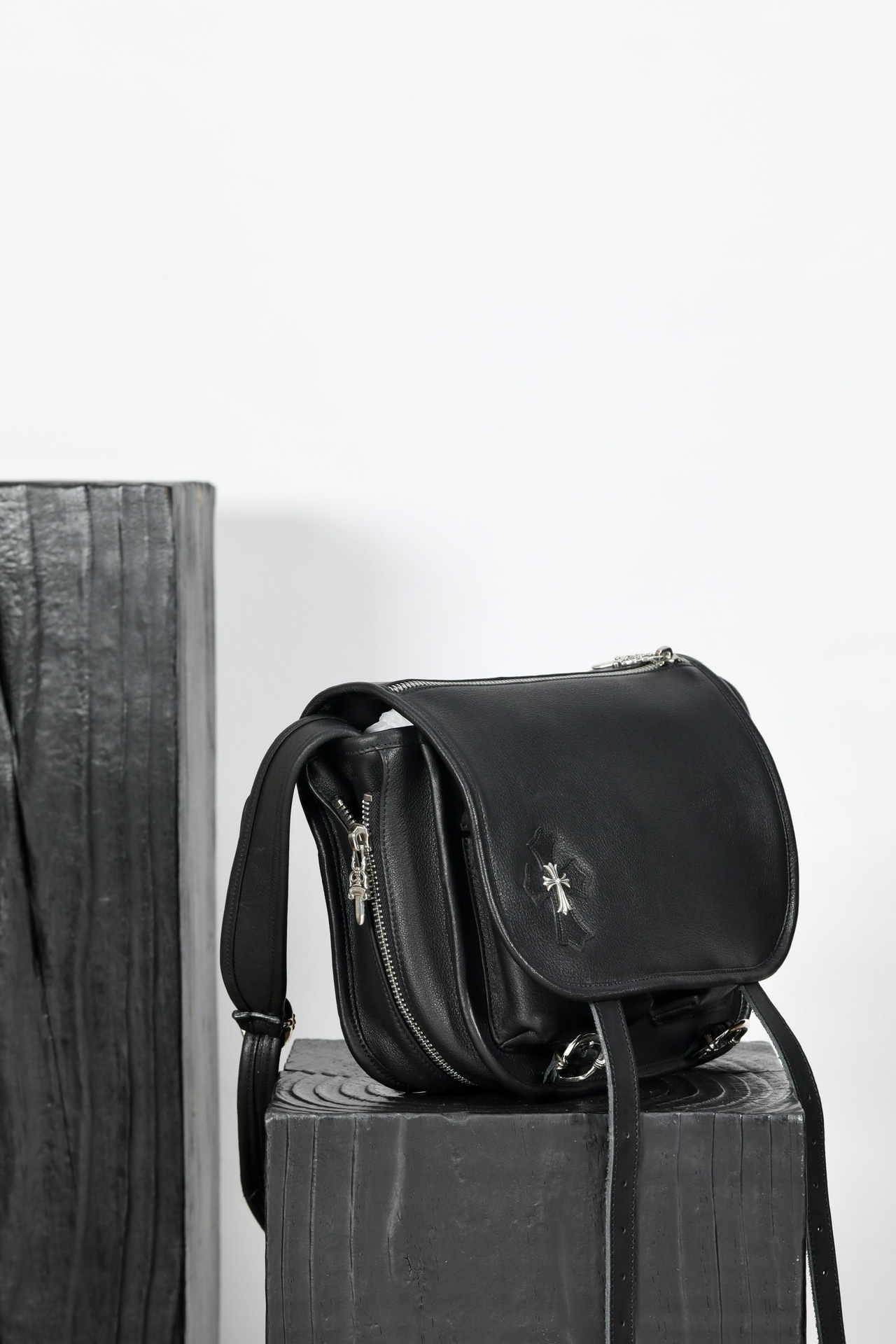 クロムハーツバッグ CHROME HEARTS 2025新作 高品質 メッセンジャーバッグ