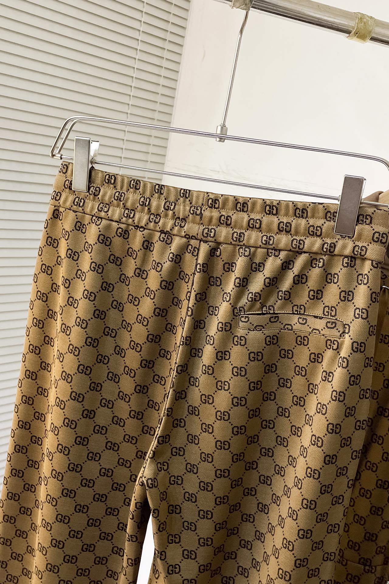 グッチ服 GUCCI 2025新作 長袖スーツ