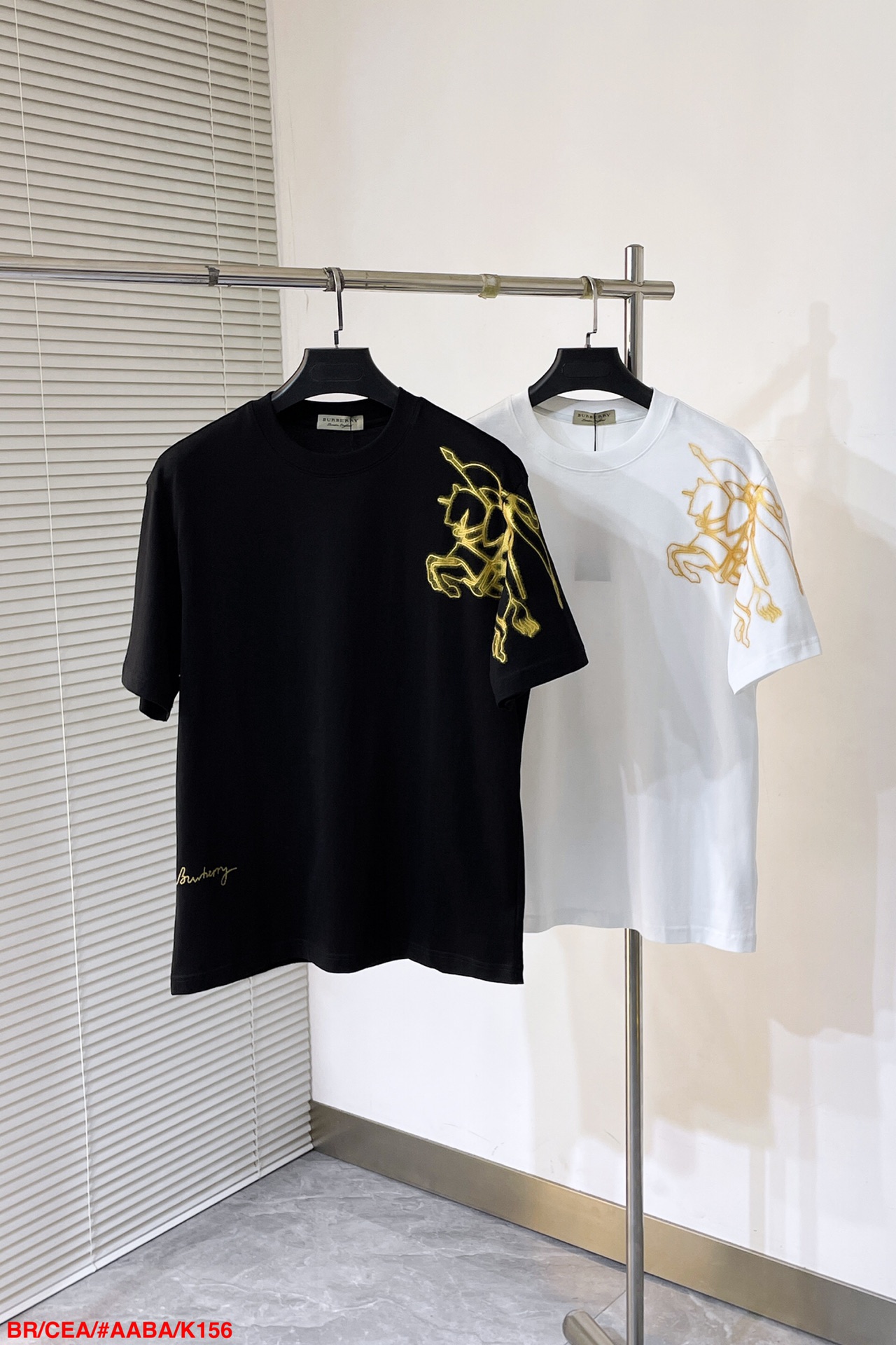 バーバリー服 BURBERRY 2025新作 半袖Tシャツ