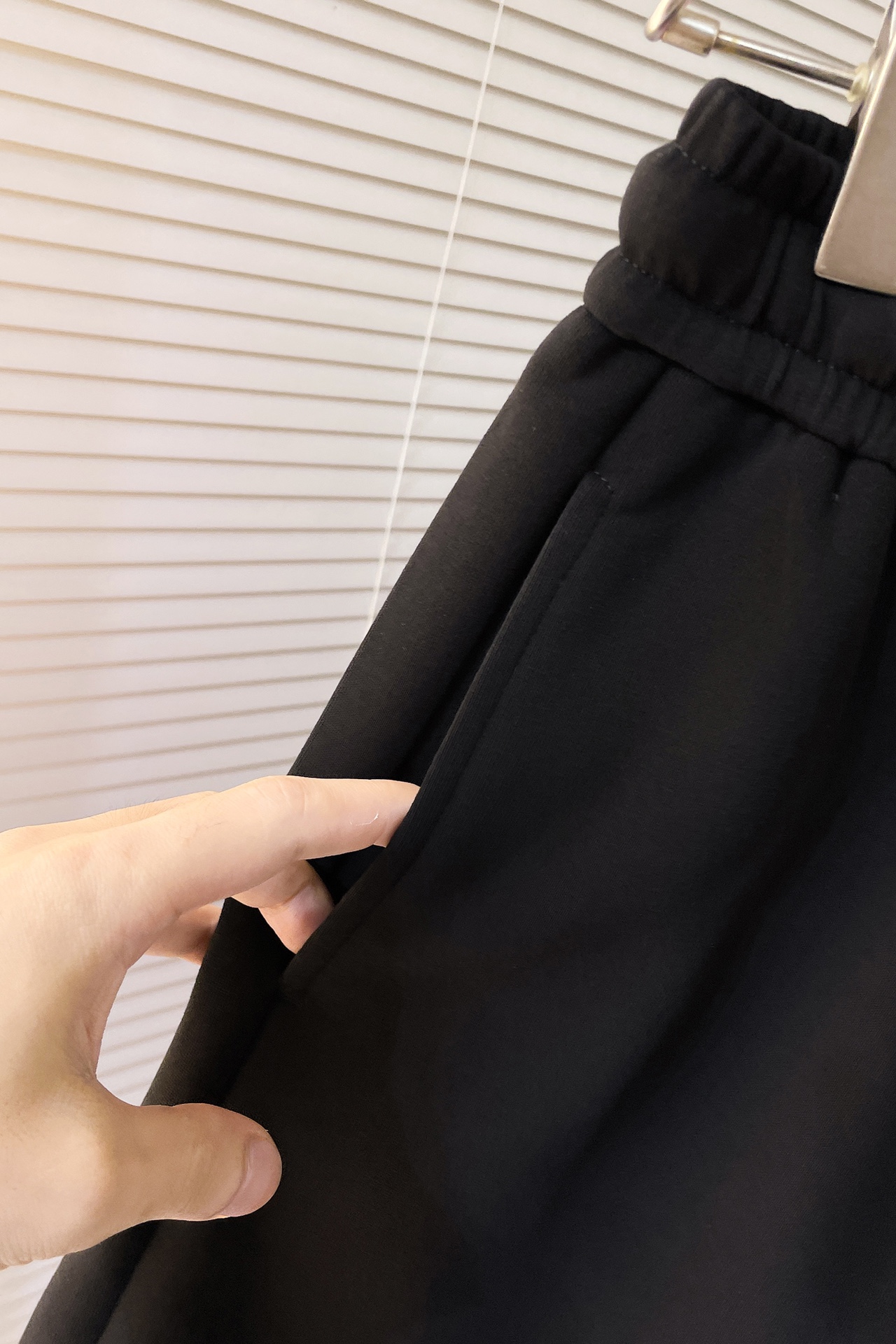 バレンシアガ服 BALENCIAGA 2025新作 ショートパンツ