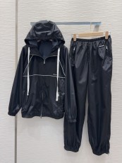 ミュウミュウ服 Miu Miu 2025新作 コート