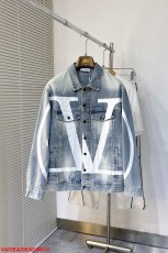 ヴァレンティノ服 VALENTINO 2025新作 半袖Tシャツ