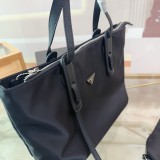 プラダバッグ PRADA 2025新作 トートバッグ