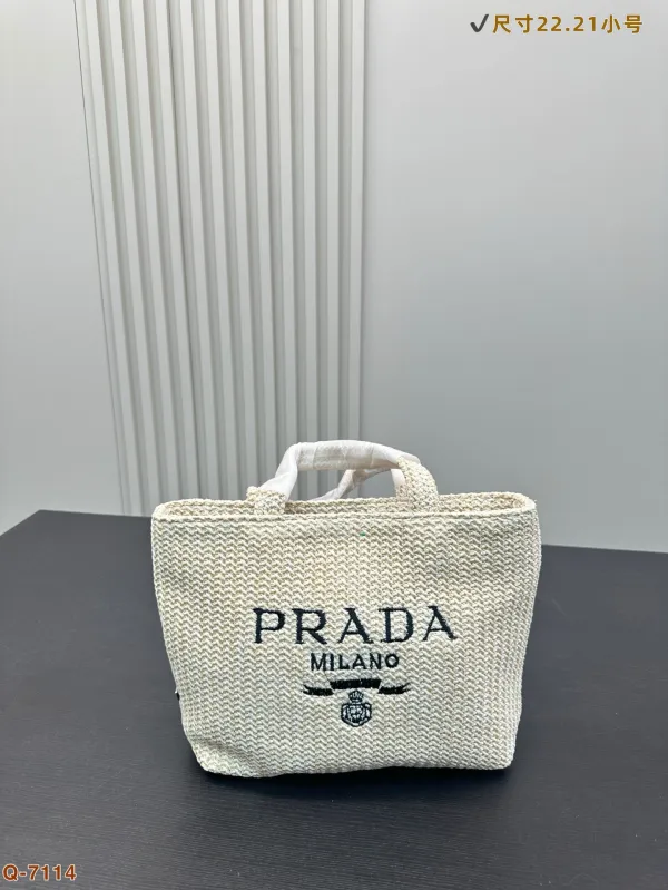 プラダバッグ PRADA 2025新作 トートバッグ