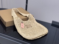 ミュウミュウバッグ Miu Miu 2025新作 トートバッグ