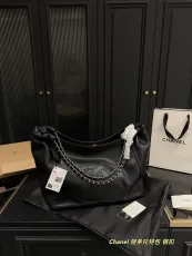 シャネルバッグ CHANEL 2025新作 トートバッグ