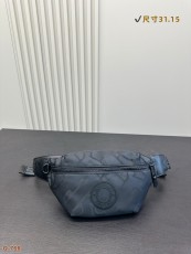 バーバリーバッグ BURBERRY 2025新作 チェストバッグ