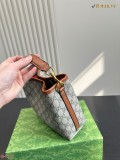 グッチバッグ GUCCI 2025新作 ショッピングバッグ