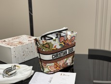ディオールバッグ DIOR 2025新作 野菜かごバッグ