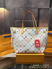 ルイヴィトンバッグ LOUIS VUITTON 2025新作 ショッピングバッグ