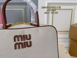 ミュウミュウバッグ Miu Miu 2025新作 ブリーフケース