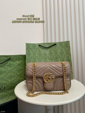 グッチバッグ GUCCI 2025新作 チェーンバッグ