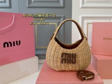 ミュウミュウバッグ Miu Miu 2025新作 野菜かごバッグ