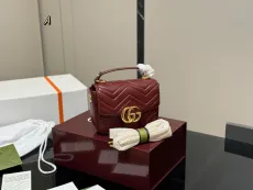 グッチバッグ GUCCI 2025新作 メッセンジャーバッグ