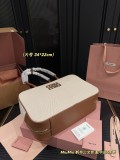 ミュウミュウバッグ Miu Miu 2025新作 ブリーフケース