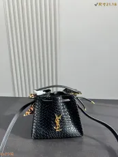 サンローランバッグ Yves Saint Laurent 2025新作 バケットバッグ