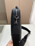 グッチバッグ GUCCI 2025新作 ブリーフケース