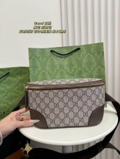 グッチバッグ GUCCI 2025新作 チェストバッグ