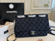 シャネルバッグ CHANEL 2025新作 クロスボディバッグ