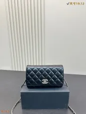 シャネルバッグ CHANEL 2025新作 チェーンバッグ