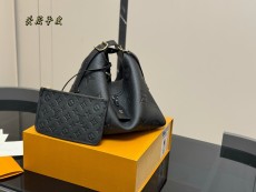 ルイヴィトンバッグ LOUIS VUITTON 2025新作 トートバッグ