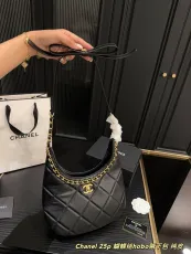 シャネルバッグ CHANEL 2025新作 脇袋