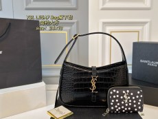 サンローランバッグ Yves Saint Laurent 2025新作 脇袋