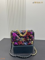 シャネルバッグ CHANEL 2025新作 チェーンバッグ