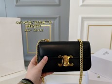 セリーヌバッグ CELINE 2025新作 脇袋