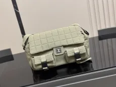 シャネルバッグ CHANEL 2025新作 旅行用バッグ