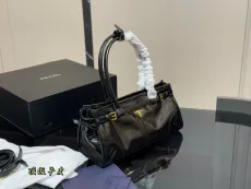 プラダバッグ PRADA 2025新作 脇袋